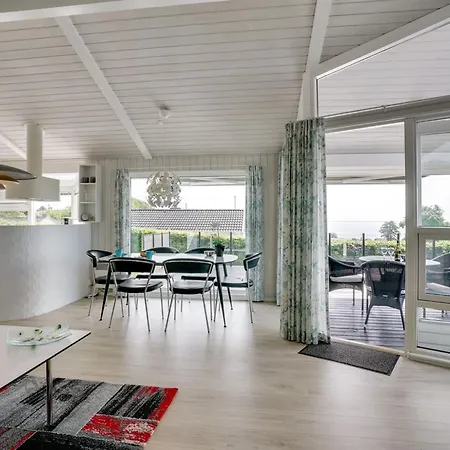 Casa de Férias Aasta - 250m From The Sea By Interhome *