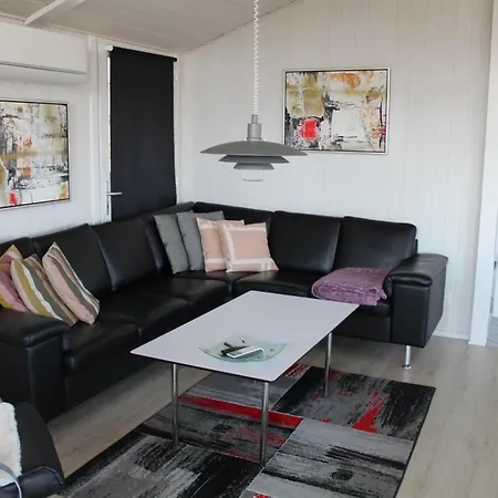 Aasta - 250m From The Sea By Interhome Semesterbostad Binderup Strand