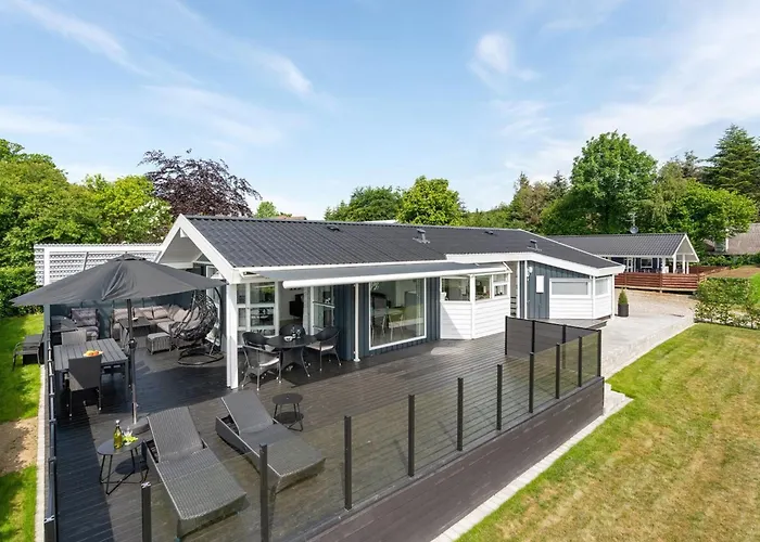 度假居 Aasta - 250m From The Sea By Interhome