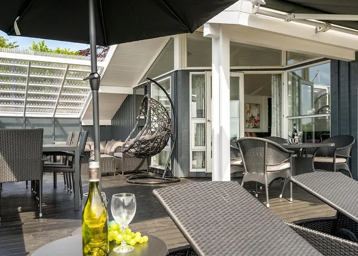 Aasta - 250m From The Sea By Interhome